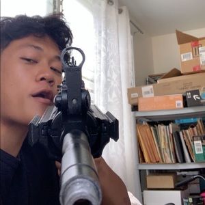 Meet your Posher, Travis